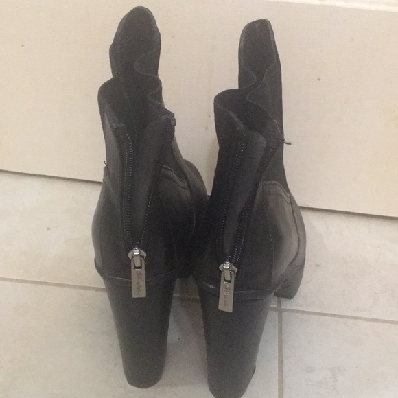 High Heeled Booties! - Picture 4 of 6